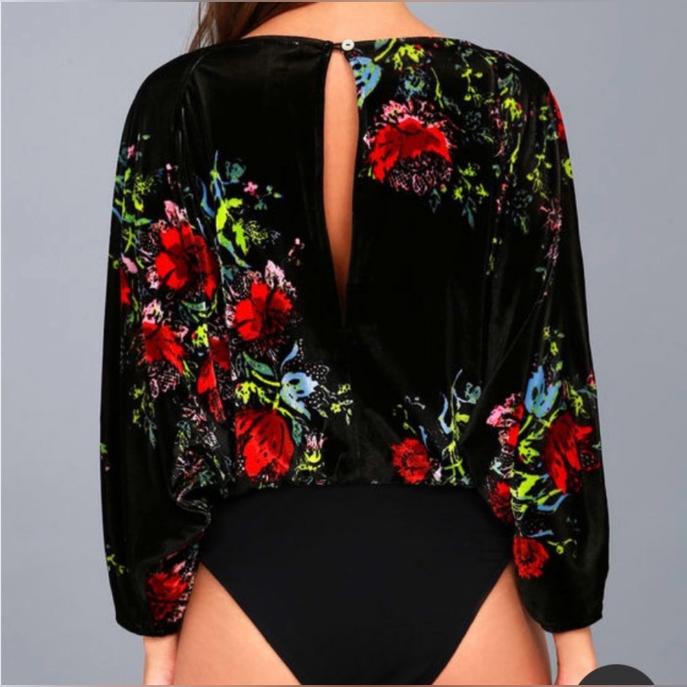 Free People Intimately Black Floral Crushed Velvet Bodysuit. Size Small. NWOT. - Picture 12 of 17